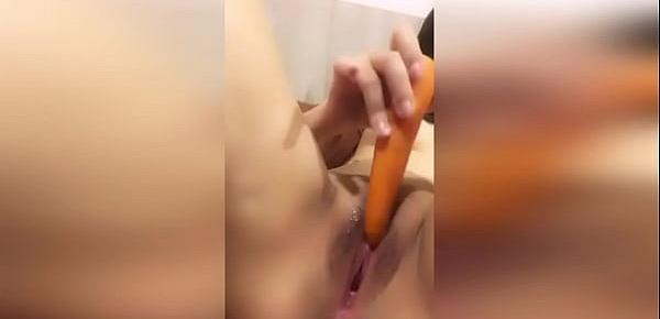 trendsAsian girl masturbates to a strong pussy orgasm